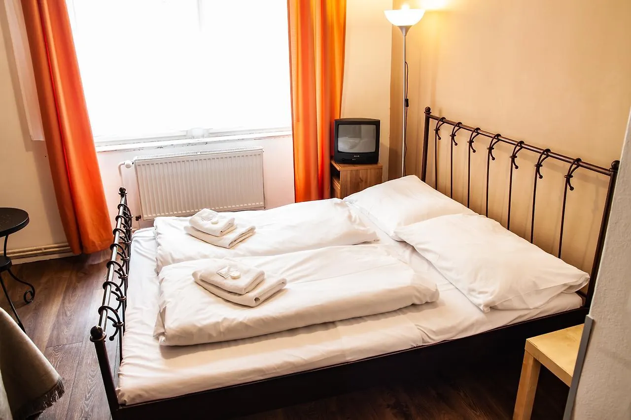 Hotel Sunflower Prague
