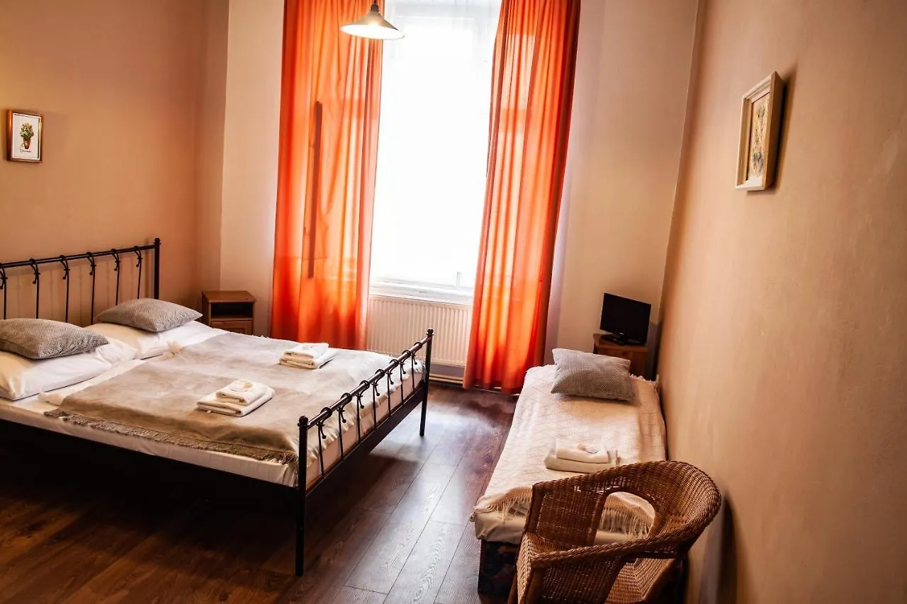 Hotel Sunflower Prague
